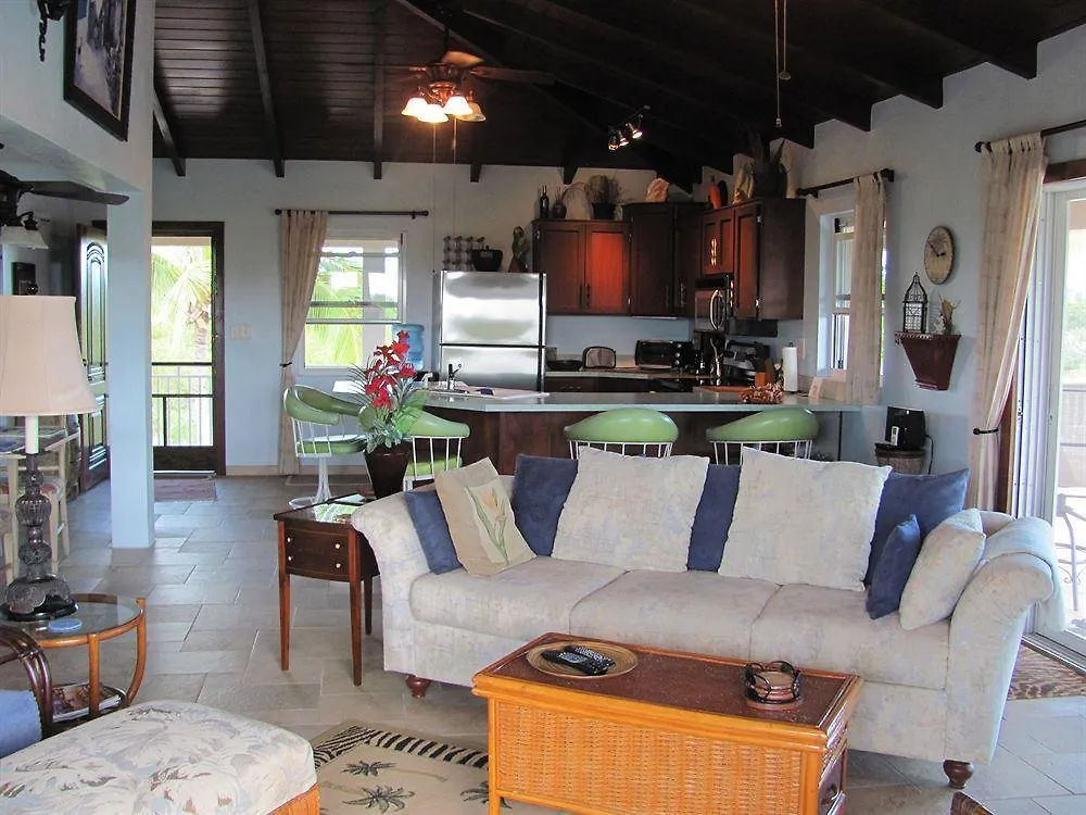 Hotel Casa De Isle Taylor Bay Beach